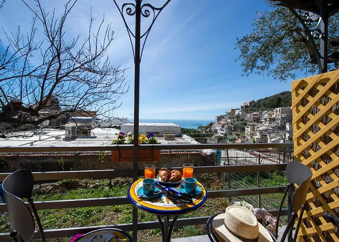 Casa La Noce بوسيتانو